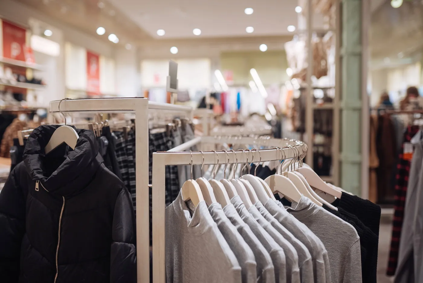 International apparel brand cooperation